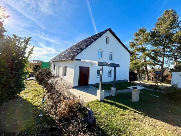 Einfamilienhaus zum Kauf 325.000 € 4 Zimmer 130 m² 1.130 m² Grundstück Schmiedewalde Klipphausen 01665