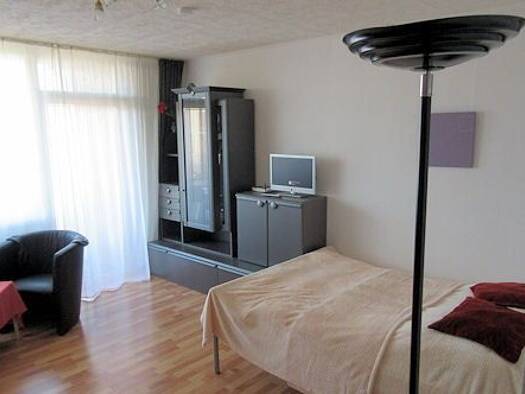 Wohnung zur Miete auf Zeit 1.030 € 1 Zimmer 28 m² frei ab 15.09.2026 Ostheim Kalk 51107