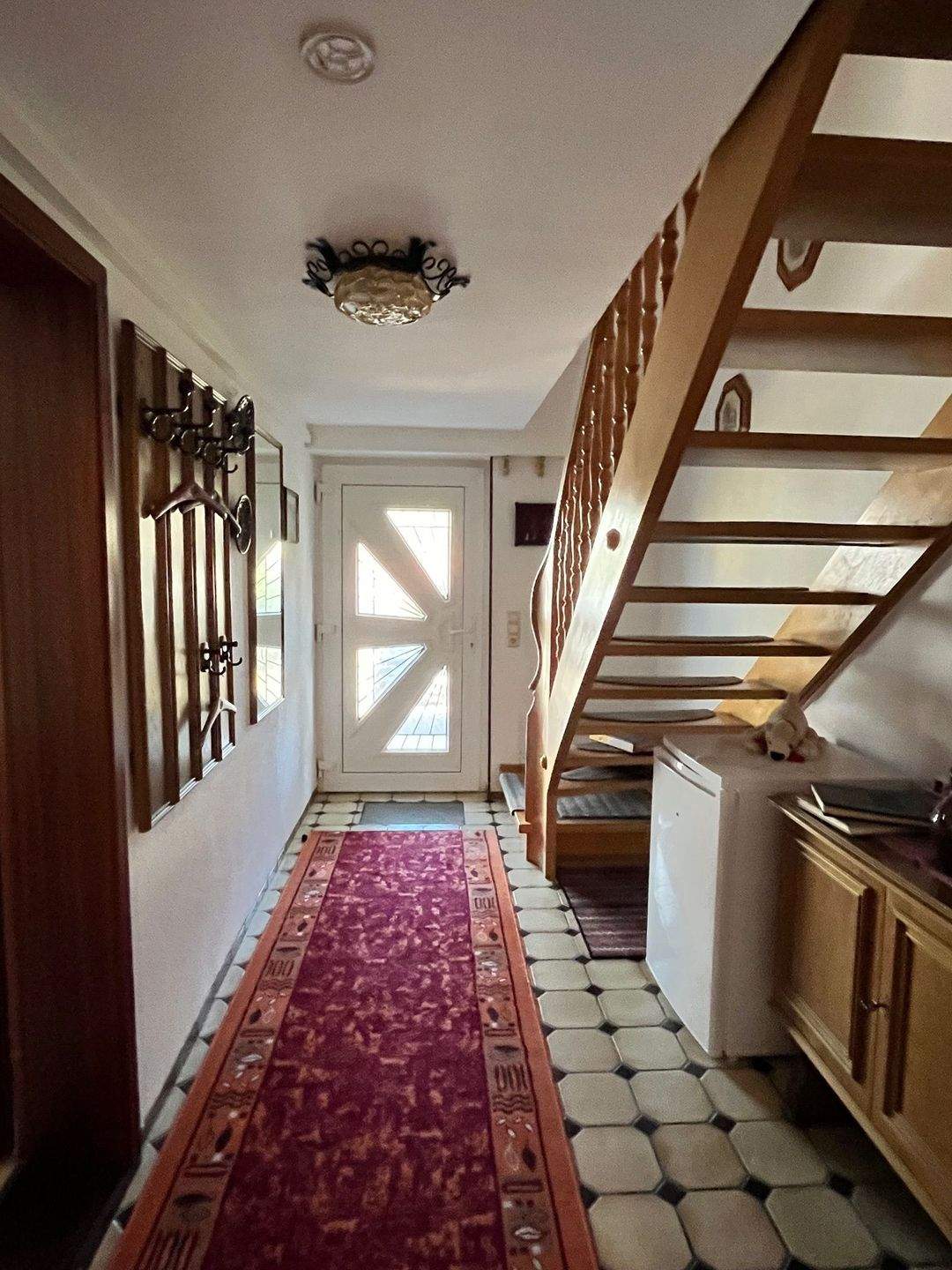 Immobilie in Kandern - Ein ruhiger Ort zum Ankommen: Gepflegtes ehemaliges Gästehaus in Kandern-Sitzenkirch - Bild 3