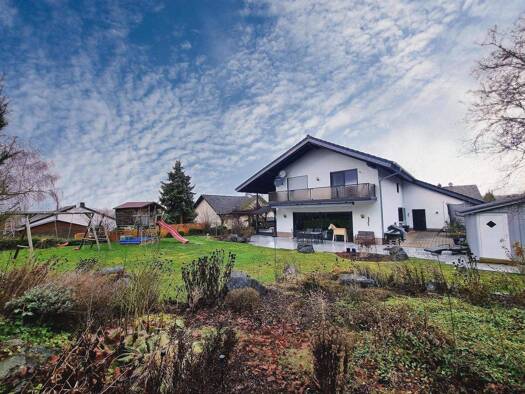 Einfamilienhaus zum Kauf 698.000 € 5 Zimmer 210 m² 1.012 m² Grundstück Dauborn Hünfelden 65597