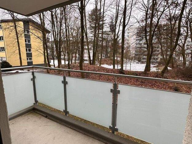 Wohnung zur Miete 495 € 2 Zimmer 42 m² 1. Geschoss Max-Planck-Straße 28 Straubing 94315