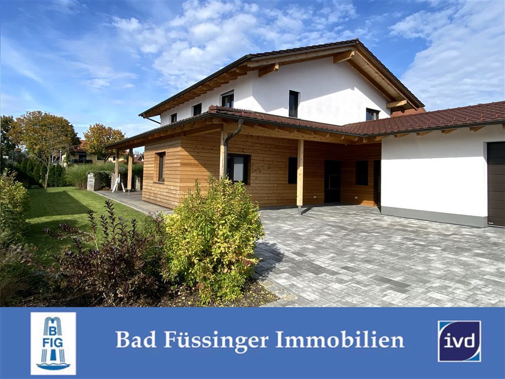 Einfamilienhaus zum Kauf 590.000 € 6 Zimmer 154,3 m²<br/>Wohnfläche 707 m²<br/>Grundstück Würding Bad Füssing 94072