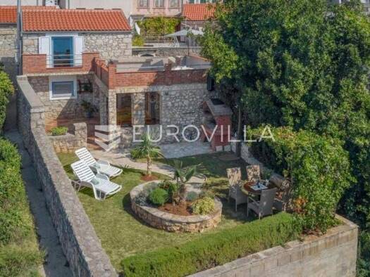 Haus zum Kauf 415.000 € 2 Zimmer 50 m² Crikvenica Centar