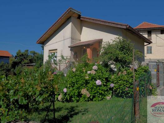 Haus zum Kauf 115.000 € 2 Zimmer 120 m² 1.300 m² Grundstück frei ab sofort SASSELLO 17046