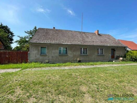 Einfamilienhaus zum Kauf 39.000 € 4 Zimmer 115 m² 2.580 m² Grundstück Klein Gottschow 16928