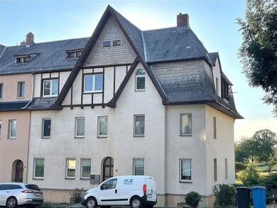 Mehrfamilienhaus zum Kauf als Kapitalanlage geeignet 105.000 € 313,6 m² 520 m² Grundstück Chemnitzer Straße 25 Neukirchen Neukirchen/Erzgebirge 09221