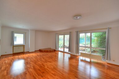 Wohnung zur Miete 1.290 € 3 Zimmer 88 m² frei ab 01.03.2025 Kronberg Kronberg im Taunus 61476