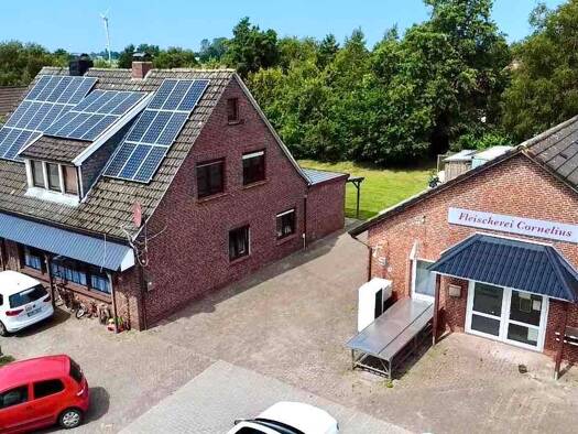 Gewerbeobjekt zum Kauf als Kapitalanlage geeignet 269.000 € 8 Zimmer 330 m² 2.350 m² Grundstück Victorbur Südbrookmerland 26624