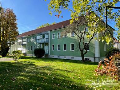 Wohnung zur Miete 255 € 1 Zimmer 36,6 m² 1. Geschoss frei ab 01.07.2025 Heinrich-Heine-Str. 4 Theißen Zeitz 06711
