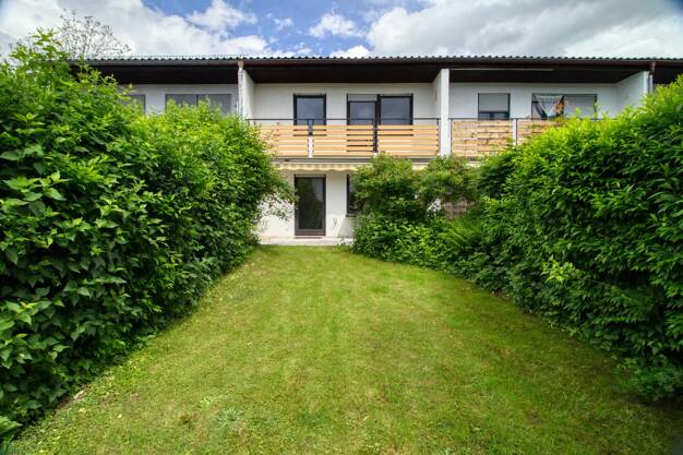 Reihenmittelhaus zum Kauf 549.000 € 4 Zimmer 100 m² 231 m² Grundstück Schloßberg Stephanskirchen / Schloßberg 83071