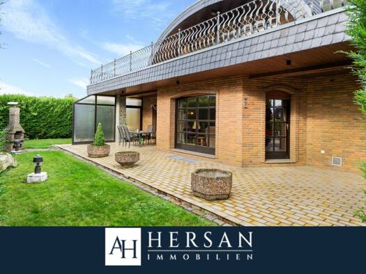 Einfamilienhaus zum Kauf 699.000 € 7 Zimmer 290,4 m² 941 m² Grundstück Lich-Steinstraß Jülich 52428