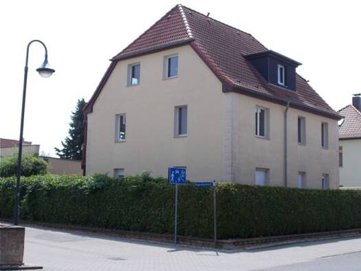 Wohnung zur Miete 630 € 3 Zimmer 116 m² EG frei ab 01.06.2026 Eigenheimstraße 2 Sandersdorf 06792