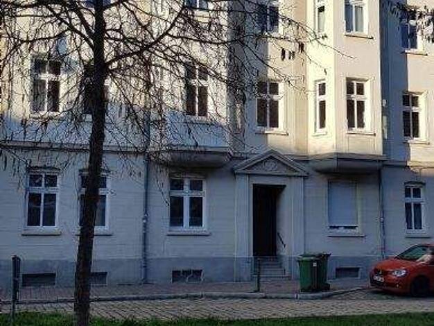 Wohnung zur Miete 459 € 3 Zimmer 76,5 m² frei ab sofort Innenstadt Dessau-Roßlau 06844