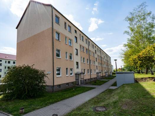 Wohnung zur Miete 340 € 3 Zimmer 61,8 m² 2. Geschoss German-Titow-Straße 17 Aschersleben Aschersleben 06449