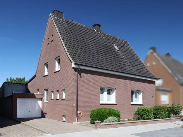 Mehrfamilienhaus zum Kauf 328.000 € 6 Zimmer 186 m² 640 m² Grundstück Neubeckum Beckum 59269