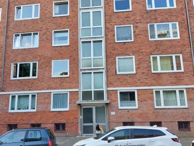 Wohnung zur Miete 670 € 2,5 Zimmer 70 m² Geschoss EG/4 frei ab sofort Preußerstraße 24 Brunswik Kiel 24105