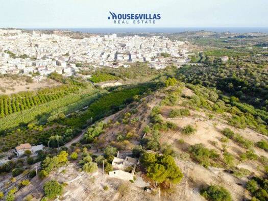 Haus zum Kauf 1.200.000 € 800 m² Noto 96017