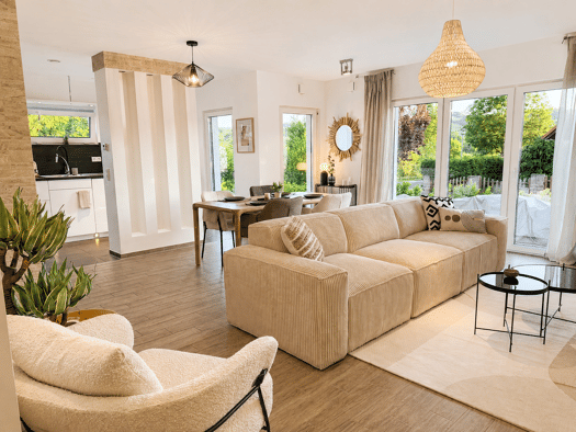 Bungalow zum Kauf provisionsfrei 495.000 € 4 Zimmer 120 m² 635 m² Grundstück frei ab sofort Lanzendorf Himmelkron 95502