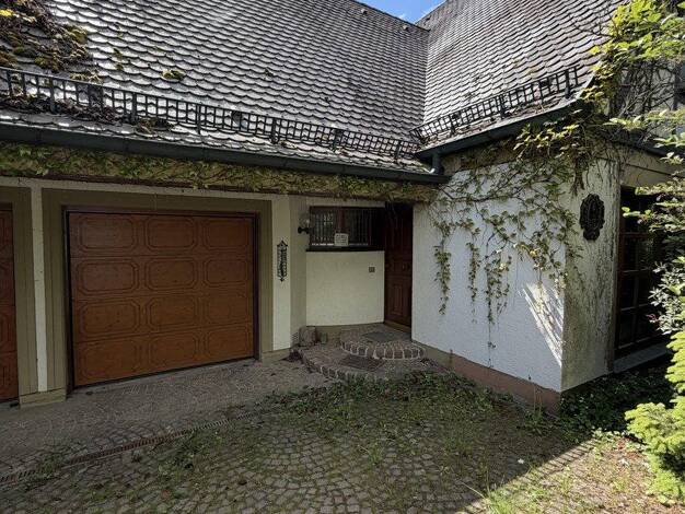 Einfamilienhaus zur Miete 1.750 € 6 Zimmer 220 m² 3.150 m² Grundstück Gebenbach 92274