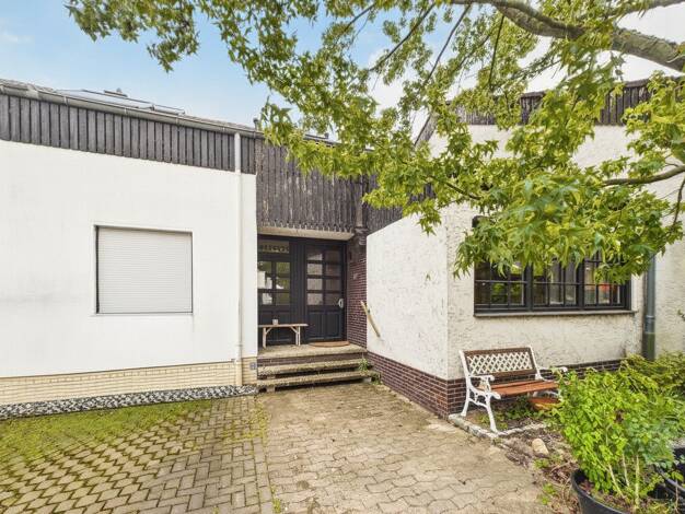 Einfamilienhaus zum Kauf 379.000 € 7 Zimmer 125,1 m² 284,2 m² Grundstück Misburg-Nord Misburg - Anderten 30629