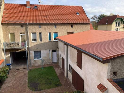 Mehrfamilienhaus zum Kauf 262.000 € 6 Zimmer 212 m² 317 m² Grundstück frei ab 01.04.2026 Fürstenberg/Havel 16798