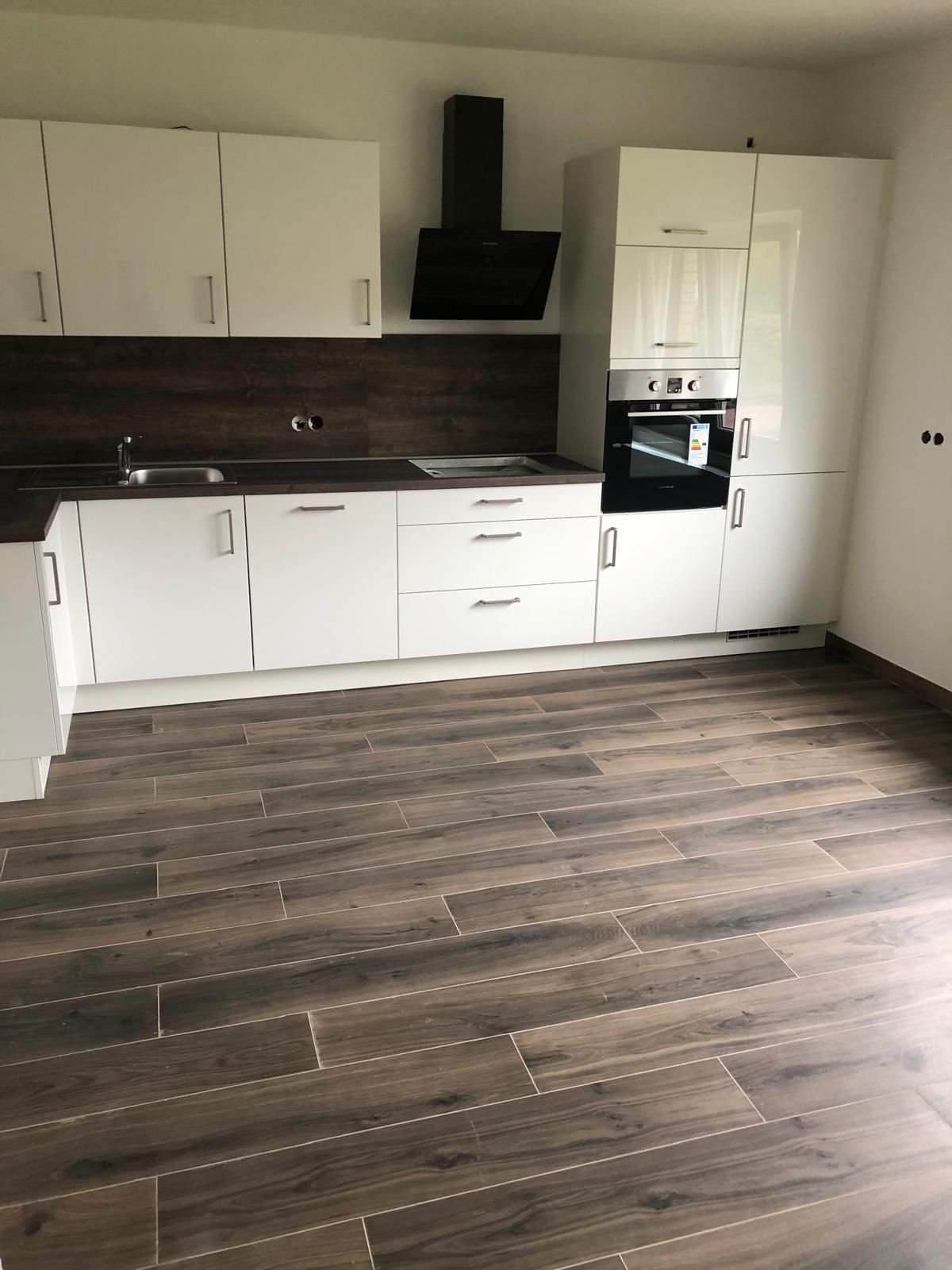 Wohnung zur Miete 810 € 3 Zimmer 74 m²<br/>Wohnfläche EG<br/>Geschoss ab sofort<br/>Verfügbarkeit Querlanstraße Lehesterdeich Bremen 28357