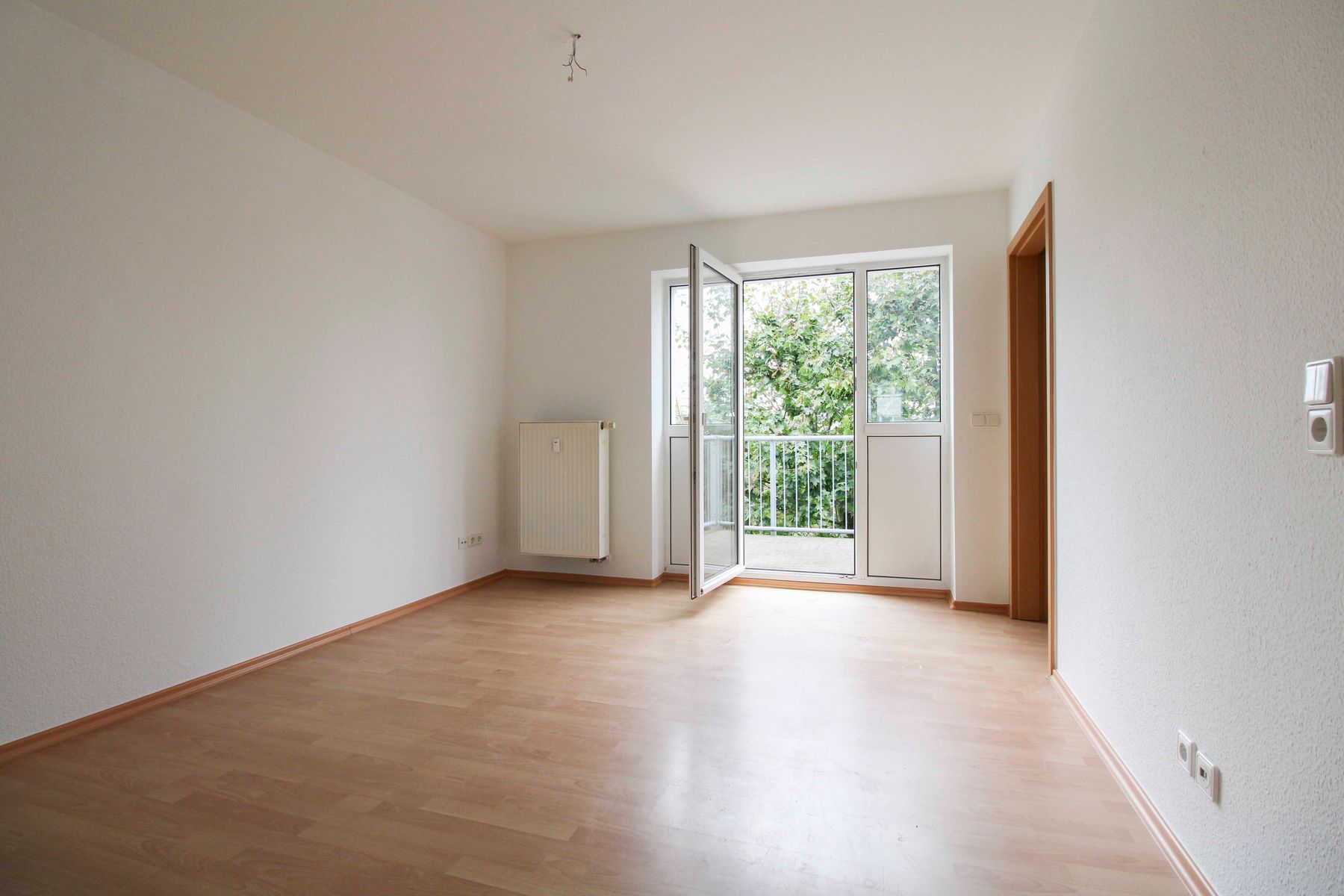 Wohnung zum Kauf 44.900 € 2 Zimmer 41,2 m²<br/>Wohnfläche 2.<br/>Geschoss Gablenz 244 Chemnitz 09127