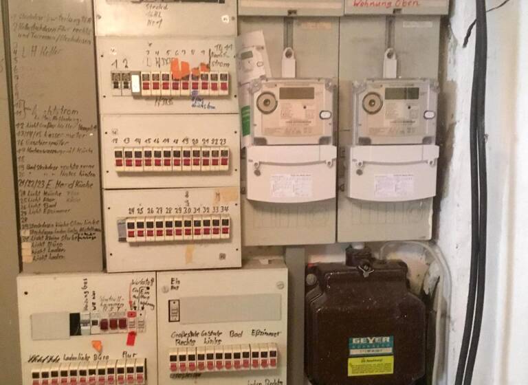 Einfamilienhaus zum Kauf 320.000 € 10 Zimmer 300 m² 2.173 m² Grundstück Künsche Lüchow 29439