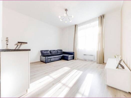 Wohnung zur Miete 850 € 2 Zimmer 60 m² Geschoss 2/5 frei ab 01.10.2026 Blumenstraße 86 Johannstadt-Nord Ortsamtsbereich Altstadt 01307