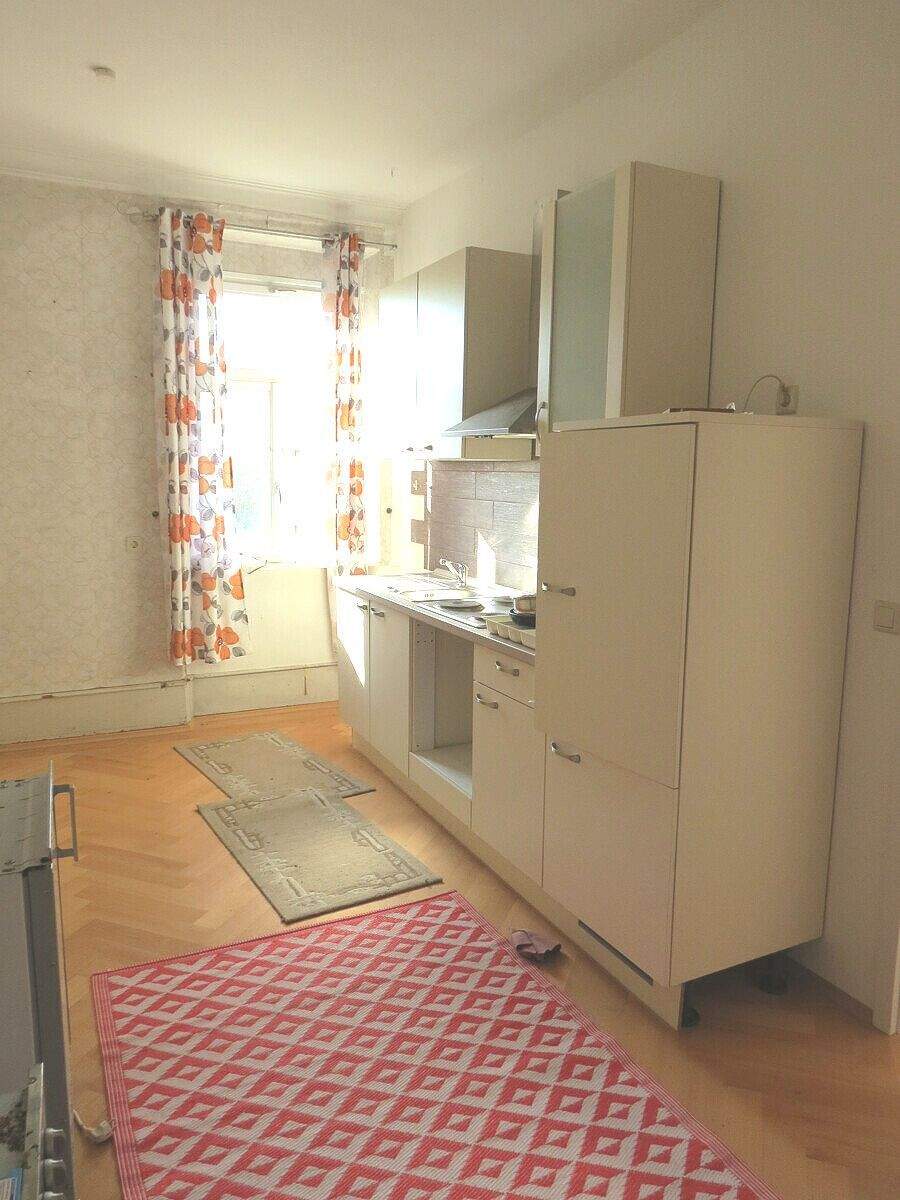 Immobilie in Rot am See - Preisgünstig - Teilsanierte 4-Zimmer Wohnung mit Gartenanteil zentral in Rot am See - Bild 3