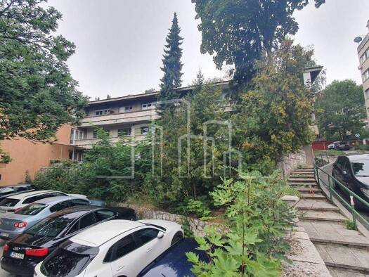 Wohnung zur Miete 818 € 3 Zimmer 1. Geschoss Sarajevo 71000