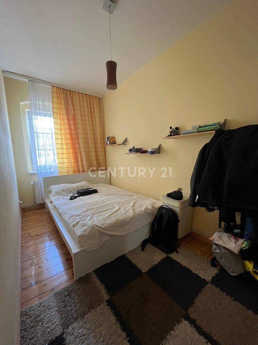 Property thumbnail 5