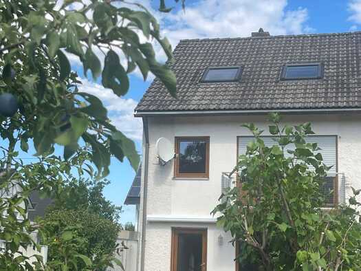 Reihenendhaus zum Kauf 695.000 € 6 Zimmer 135 m² 262 m² Grundstück frei ab 01.10.2026 Alling Alling 82239