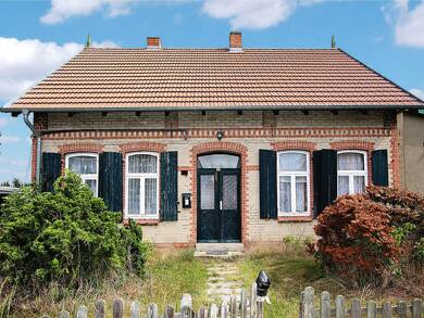 Einfamilienhaus zum Kauf 49.000 € 1 Zimmer 110 m² 2.138 m² Grundstück Zarnekow 20 Zarnekow Dargun 17159