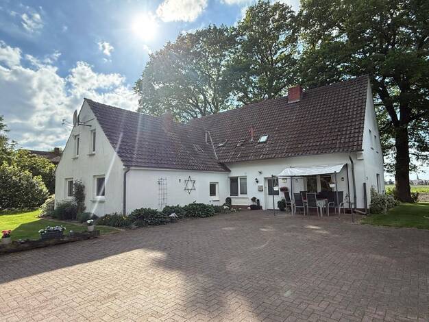 Mehrfamilienhaus zum Kauf 119.000 € 11 Zimmer 302,7 m² 3.898 m² Grundstück Drebber 49457