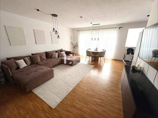 Wohnung zur Miete 930 € 3 Zimmer 83,3 m² frei ab 01.03.2026 Bergtheim 97241