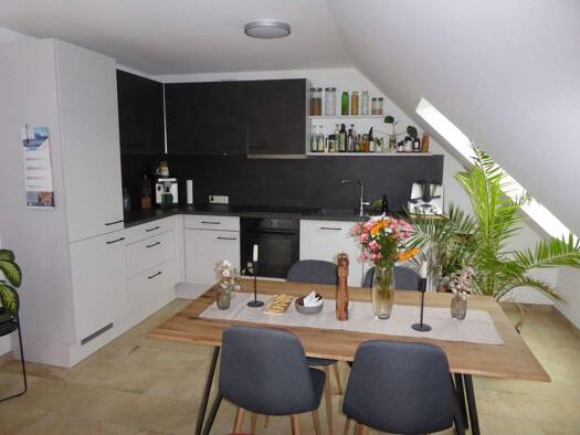 Wohnung zur Miete 880 € 3 Zimmer 84,4 m² frei ab 01.05.2026 Altheim Essenbach 84051