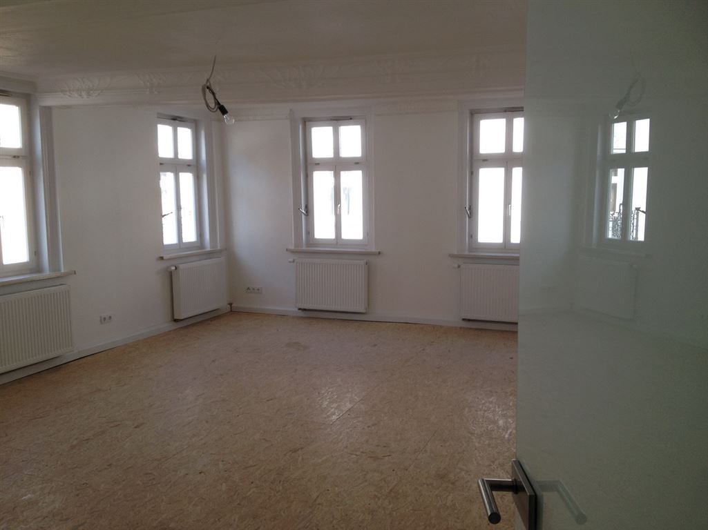 Wohnung zur Miete 555 € 3 Zimmer 89 m²<br/>Wohnfläche 1.<br/>Geschoss 01.10.2024<br/>Verfügbarkeit Marktstraße 4 Eschwege Eschwege 37269