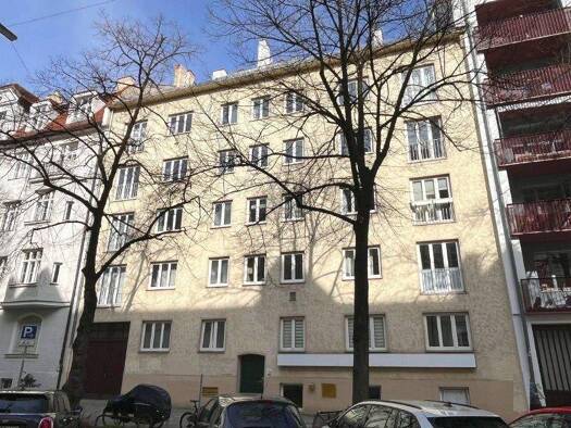 Restaurant zum Kauf 599.000 € 120 m² Gastrofläche Schwabing-West München 80798