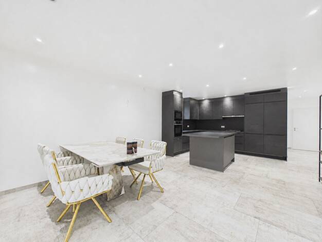 Mehrfamilienhaus zum Kauf als Kapitalanlage geeignet 399.000 € 3 Zimmer 75,2 m² Neckargartach Heilbronn 74078