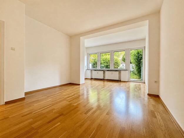 Wohnung zur Miete 855 € 3 Zimmer 84 m² EG frei ab sofort Trier-Ost Trier 54295