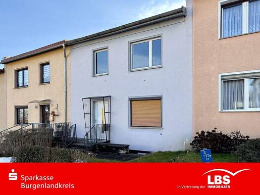 Reihenmittelhaus zum Kauf 115.000 € 5 Zimmer 117,2 m² 223 m² Grundstück Naumburg 06618