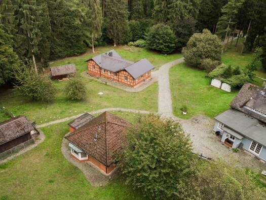 Haus zum Kauf provisionsfrei 1.499.789 € 9 Zimmer 360,5 m² 37.234 m² Grundstück Hanstedt Hanstedt 21271