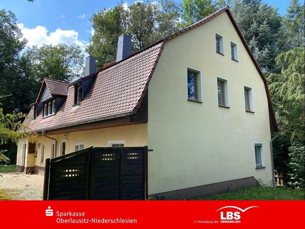 Mehrfamilienhaus zum Kauf provisionsfrei 120.000 € 8 Zimmer 212 m²<br/>Wohnfläche 8.529 m²<br/>Grundstück Dittersbach a. d. Eigen Bernstadt 02748