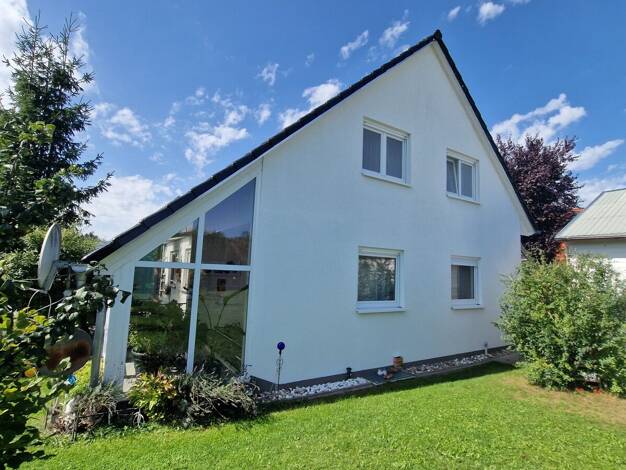 Einfamilienhaus zum Kauf 410.000 € 4,5 Zimmer 136,5 m² 560 m² Grundstück Kemnath Kemnath 95478