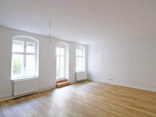 Mehrfamilienhaus zum Kauf als Kapitalanlage geeignet 3.200.000 € 842,4 m² 649 m² Grundstück Weißensee Berlin 13086