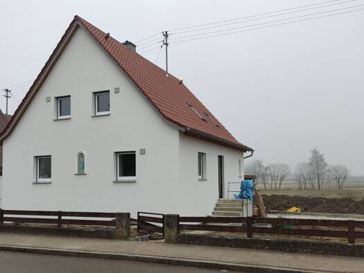 Einfamilienhaus zur Miete 1.500 € 6 Zimmer 105 m² 900 m² Grundstück frei ab 01.06.2026 Unterglauheim Blindheim 89434
