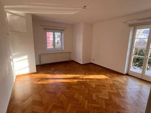 Wohnung zur Miete 810 € 2 Zimmer 68 m² Geschoss EG/2 frei ab sofort Traunstein 83278