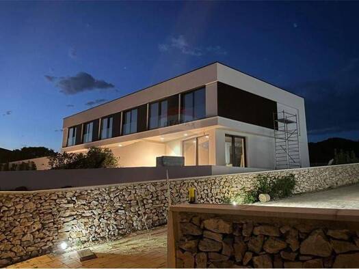 Haus zum Kauf 495.000 € 4 Zimmer 130 m² Kolan