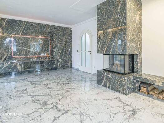 Haus zum Kauf 8,5 Zimmer 371,7 m² 1.165 m² Grundstück Marchtrenk 4614